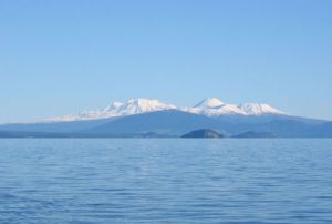 02Jun2015100650LakeTaupo3.jpg