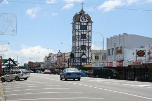 09May2016030541stratfordglockenspielclock.jpg