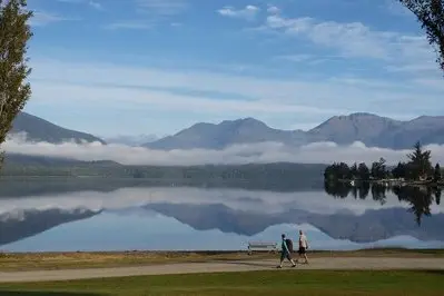 Lake Te Anau thumbnail