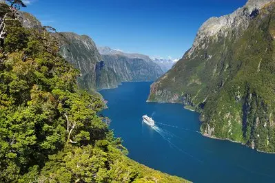 Doubtful Sound thumbnail